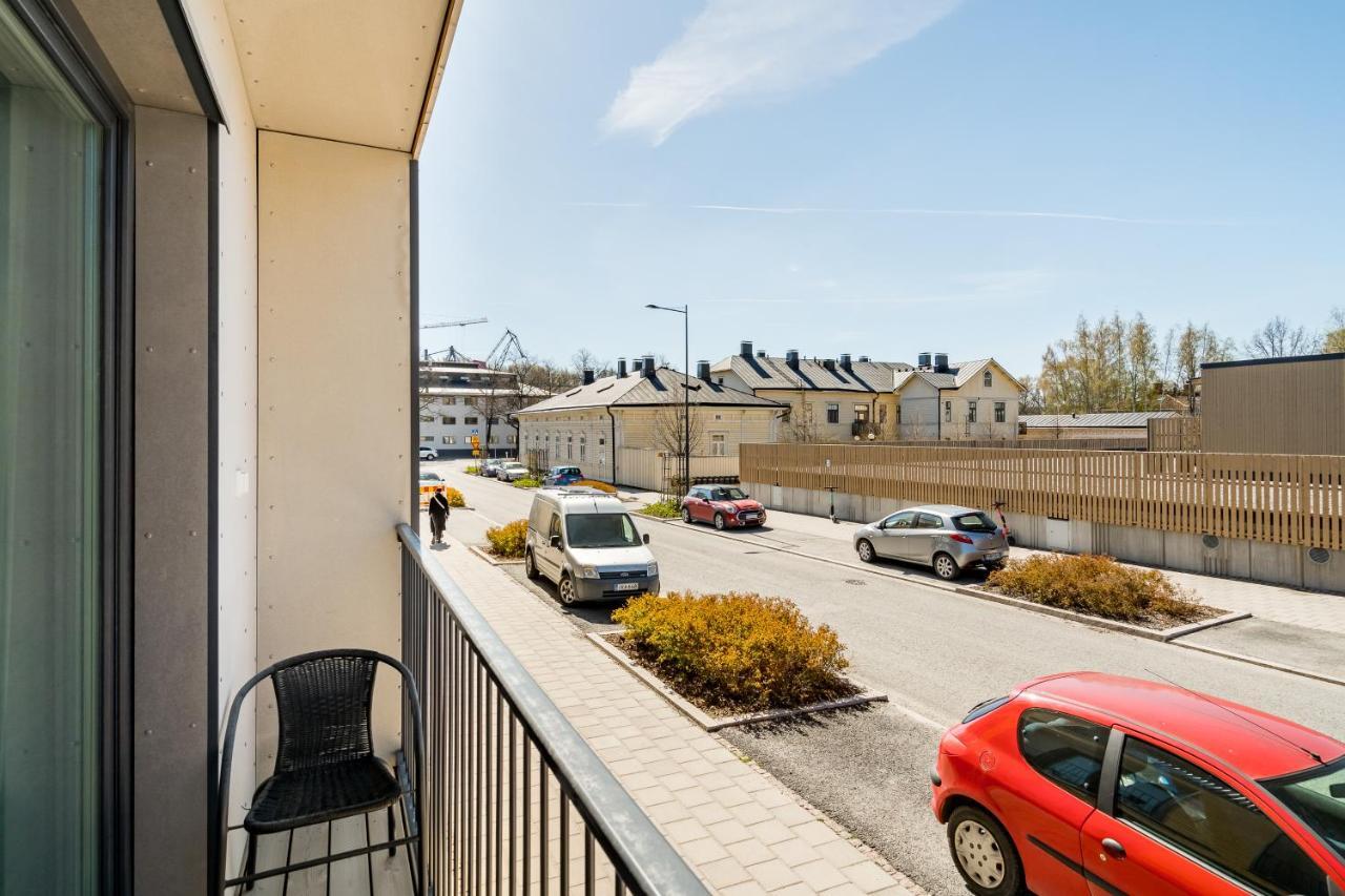 Hiisi Homes Turku Fleminginkatu Экстерьер фото